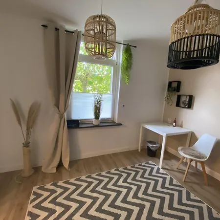 Stylisches Nr 2 In Apartamento Kleve (Dusseldorf)